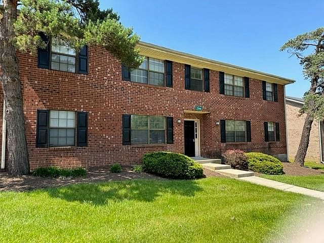 1st image of 2366 Chauvin Dr #A