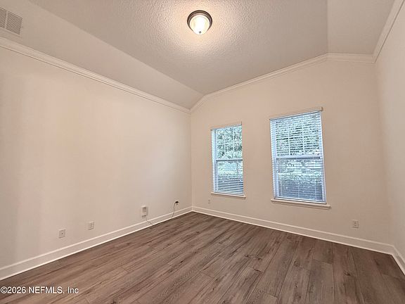4th image of 187 Southern Oak Dr