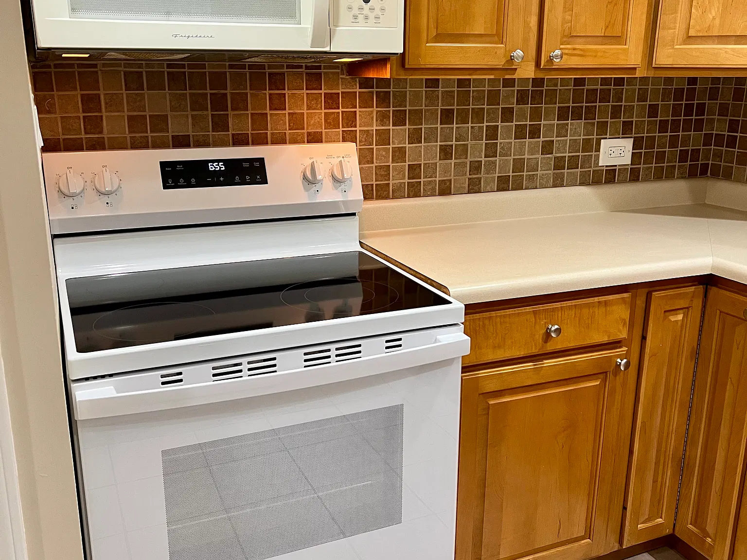 2 bed, $1,725 — Photo 3