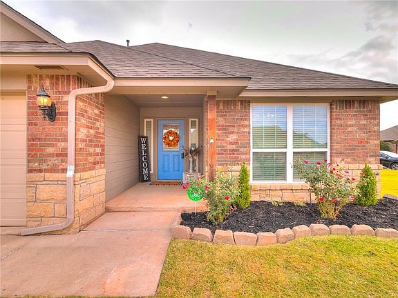 4th image of 17508 Black Hawk Dr