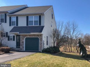 42 Country Rd, Perkasie, PA 18944