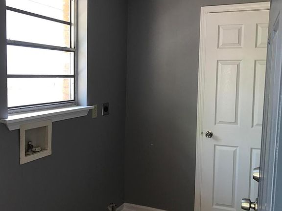 2nd image of 5220 Music St