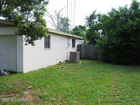 5th image of 1495 Carmen Ave