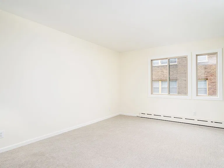 2709 Park Ave S — Photo 10