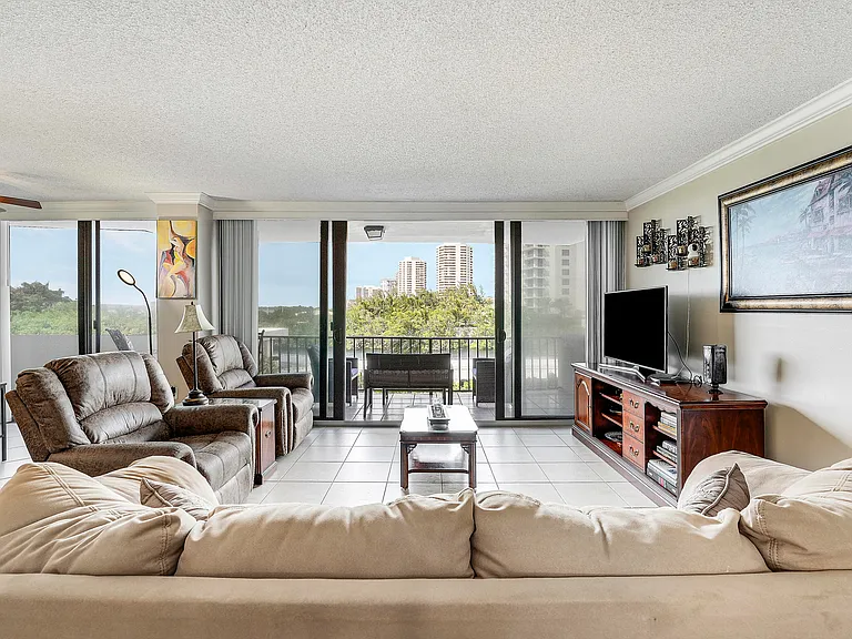4200 N Ocean Dr #2-306 — Photo 7