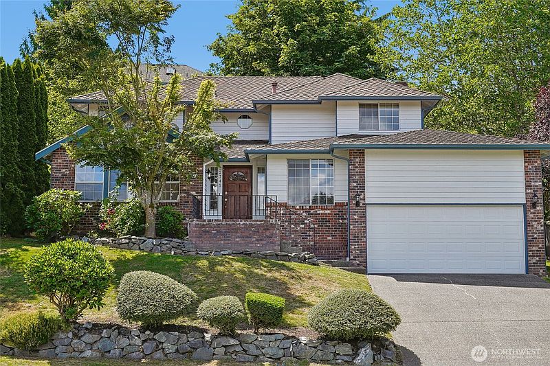 2nd image of 32745 47th Avenue SW