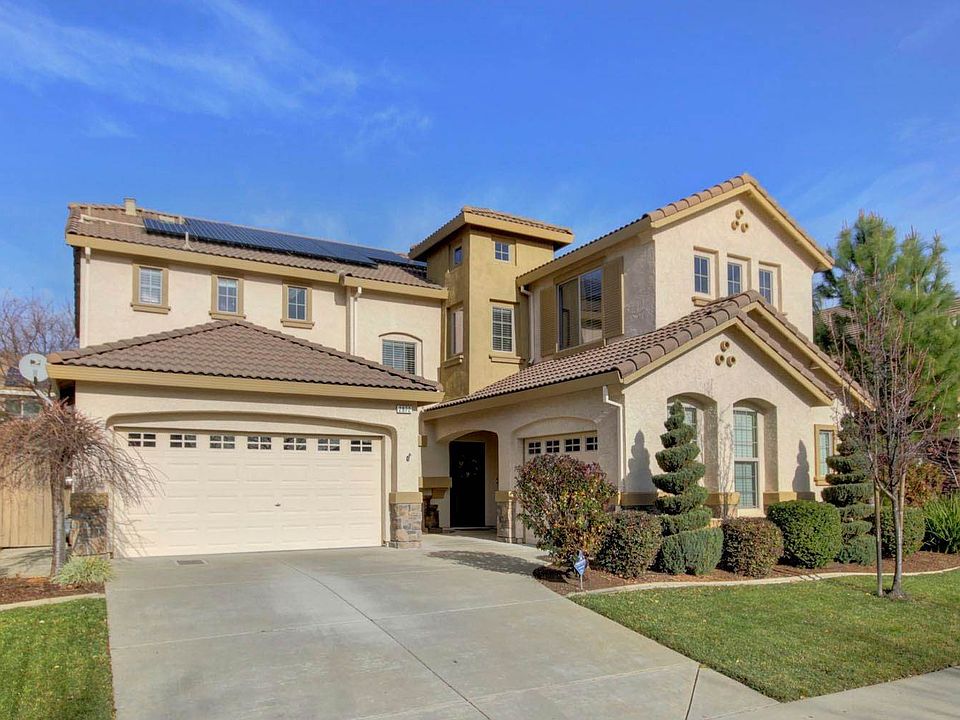 1st image of 2872 Lincoln Airpark Dr