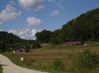 2839 Blair Rd, New Albin, IA 52160