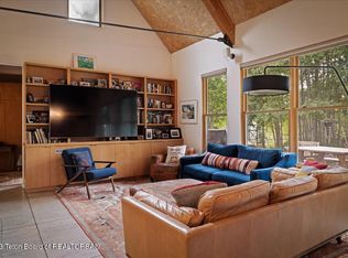 1427 N 2nd St, Wilson, WY 83014