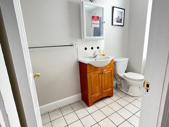 5th image of 197 Farrington St #1