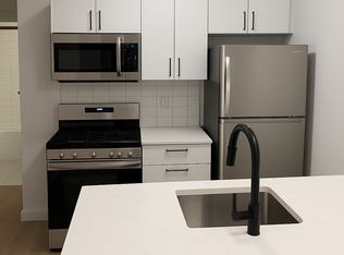12309 119th Ave NW UNIT 2, Edmonton, AB T5L3W7