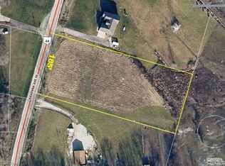 Ravenna Ave SE, Waynesburg, OH 44688