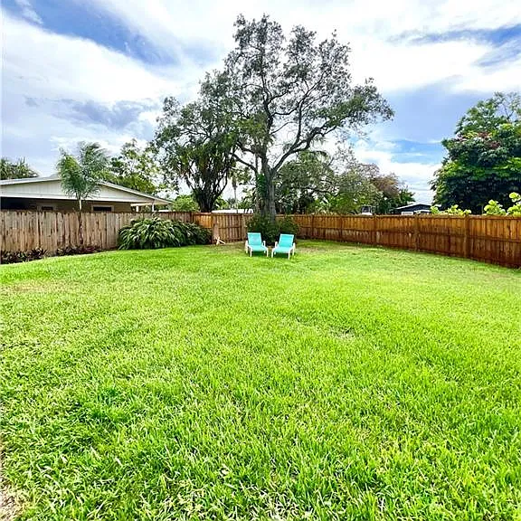 4215 NE Carrol Ct — Photo 33