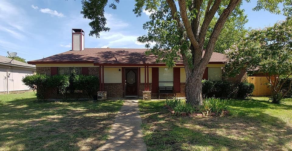 1st image of 2713 Ivanridge Ln