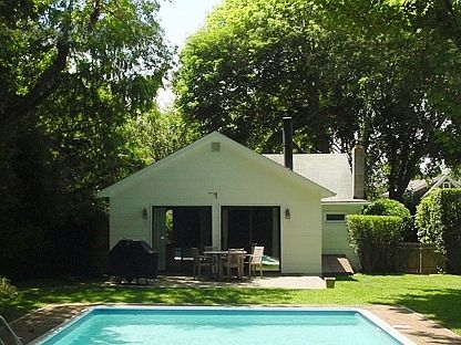 5th image of 39 Hedges Ln