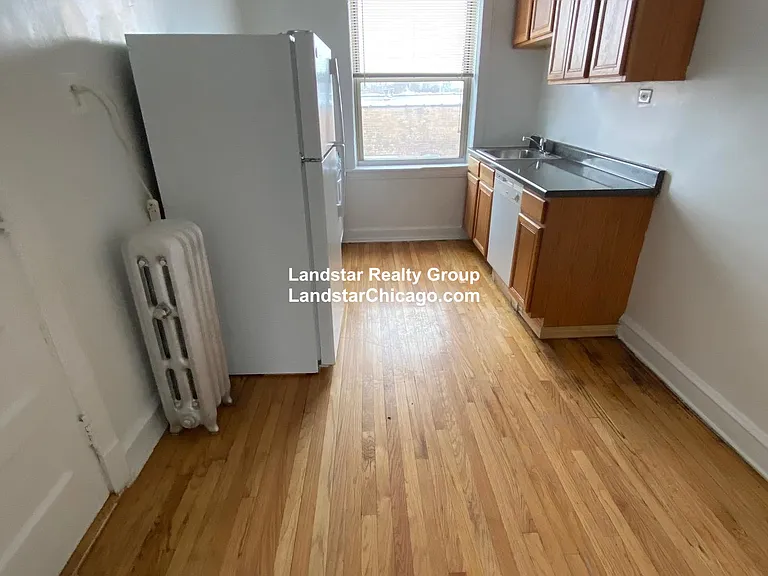 2350 W Touhy Ave #2 — Photo 2