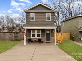 1098 20th St NE, Hickory, NC 28601