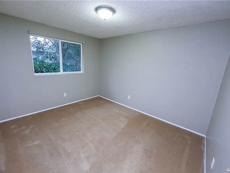 2102 Margaret Pl — Photo 14
