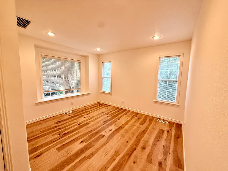1774 N Sevenoaks Way — Photo 5