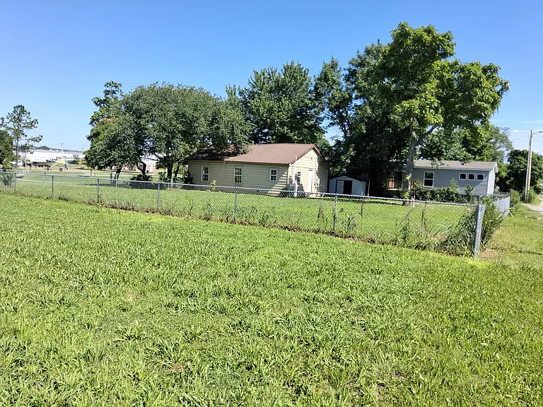 534 S Bucy Ave — Photo 3