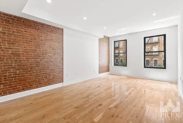 Rented by PREX Realty Corp | media 4