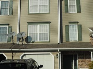 2245 Old Hollow Rd, Mechanicsburg, PA 17055