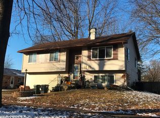 2403 S Anderson St, Urbana, IL