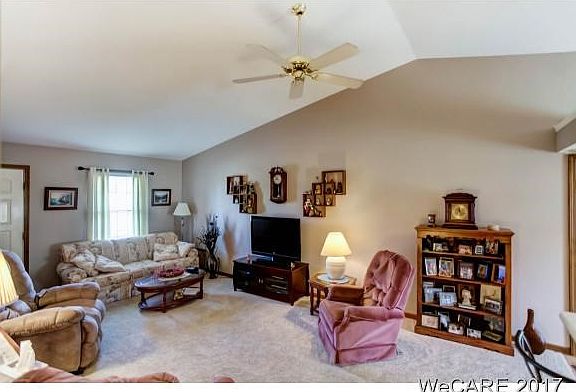 5th image of 3807 Cambridge Pl