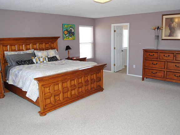 5th image of 10804 Marble Stone Dr NW