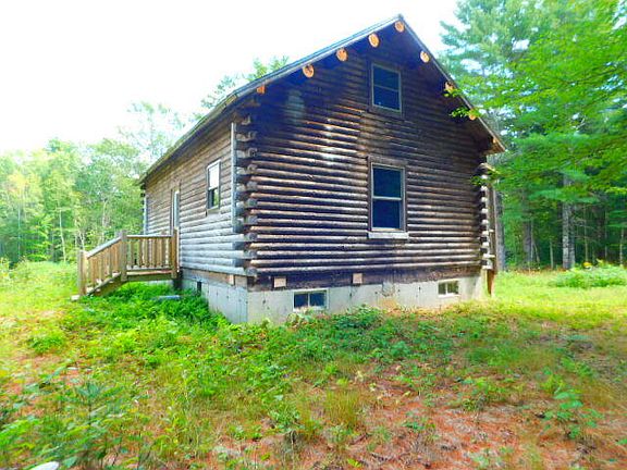 3rd image of 1148 Southgate Road
