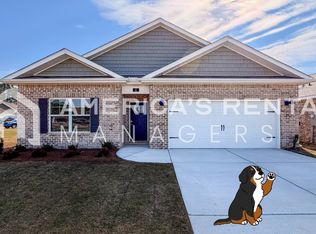 41 Cattail Ct, Guntersville, AL 35976