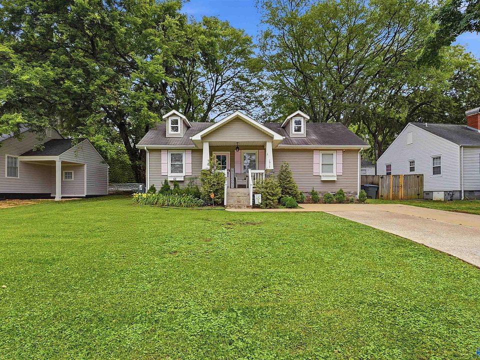 1st image of 1917 Vanderbilt Cir SW