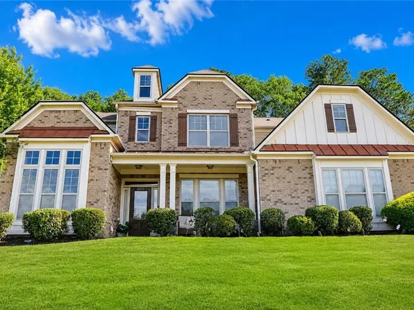 2236 Caledonia Dr, Lawrenceville, GA 30045