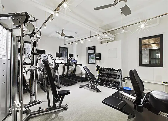 Sold by Warburg | media 8