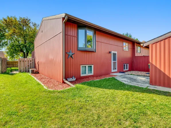 245 12th Ave E, West Fargo, ND 58078