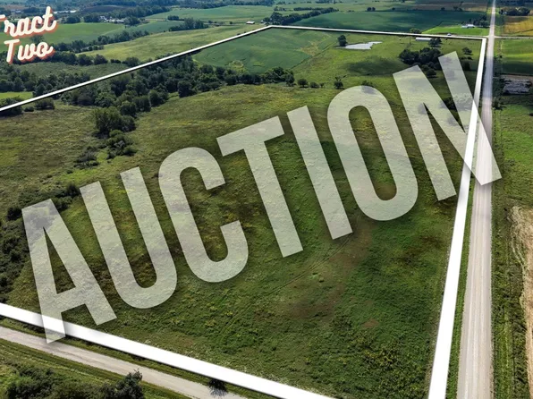 Miami St, Murray, IA 50174
