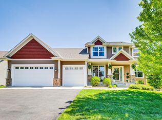 6262 Peony Ln N, Maple Grove, MN 55311