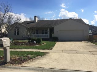 1703 Catalpa Ct, Saint Joseph, IL 61873