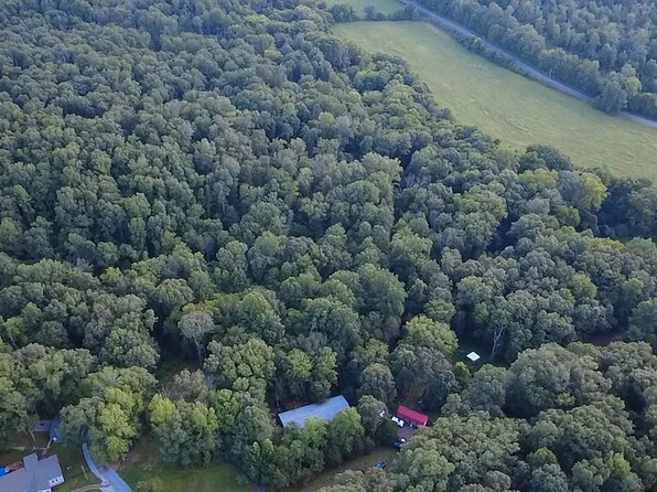 1185 Raney Hill Rd, Dickson, TN 37055