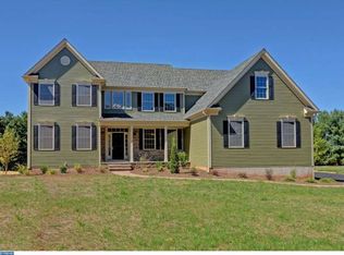 16 Hampton Ct, Skillman, NJ 08558