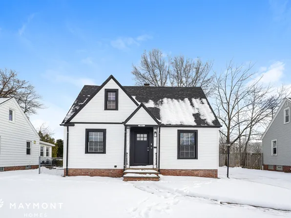 3083 Joslyn Rd, Cleveland, OH 44111
