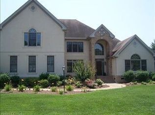 909 Brasileno Ct, Virginia Beach, VA 23456