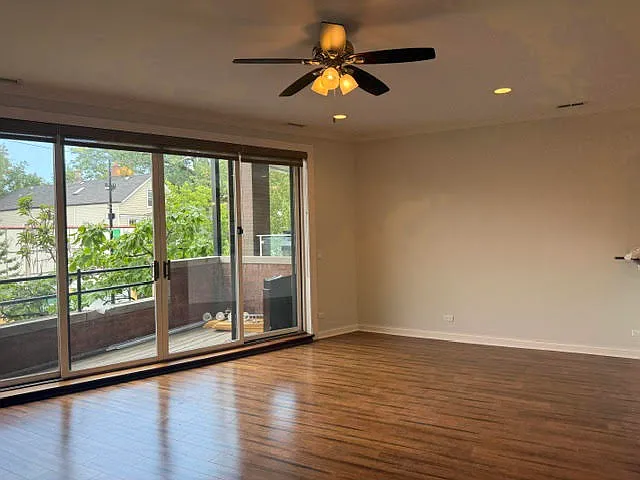 2153 W Belmont Ave #2 — Photo 28