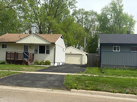 2nd image of 7209 Mildred Rd