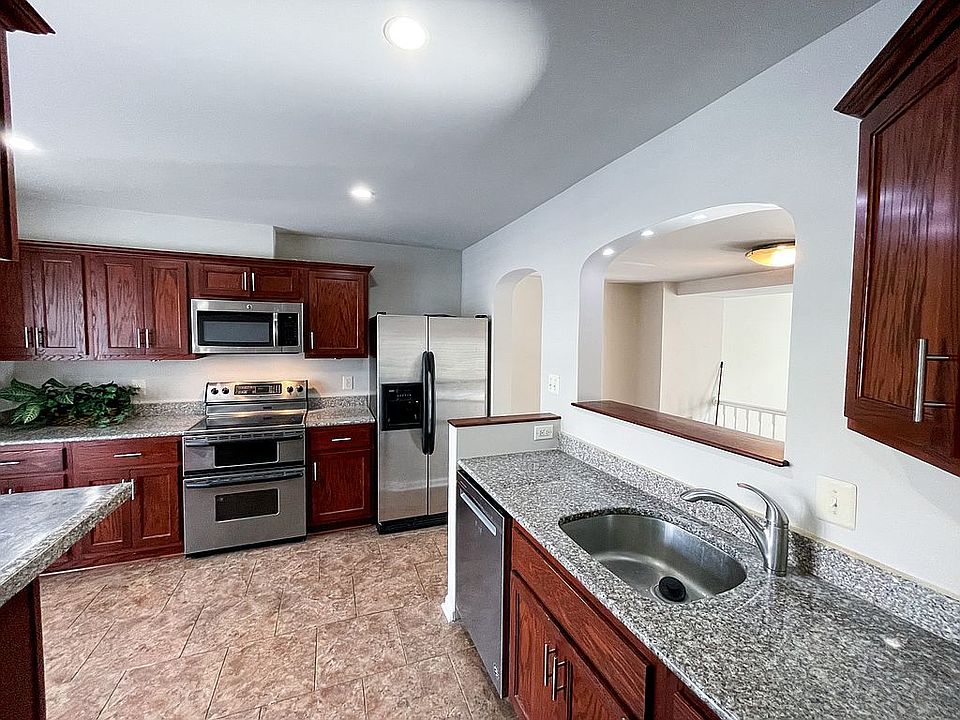 1st image of 5893 Parenham Way