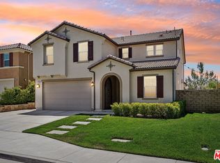 19594 Griffith Dr, Santa Clarita, CA 91350