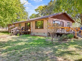 5442 Hugo Rd, Grants Pass, OR 97526