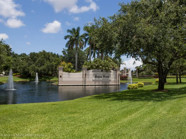 2404 Bridgewood Dr, Boca Raton, FL 33434
