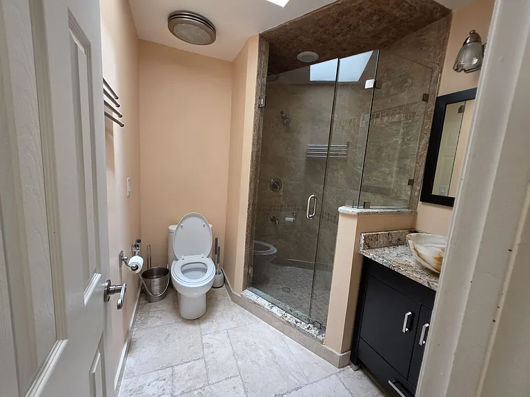 8146 Oak Park Rd — Photo 43