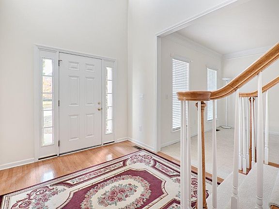 2nd image of 4269 Belle Meade Cir